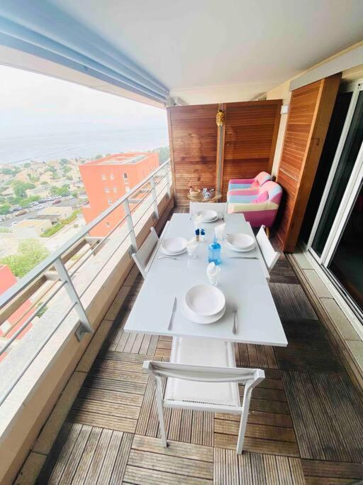 Apartamento Luxueux T3 Piscine Et Vue Somptueuse Sète Exterior foto